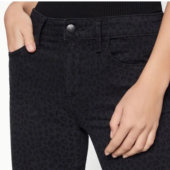 BCBG Generation - Leopard Print Skinny Jeans - size 26 - Picture 4 of 5